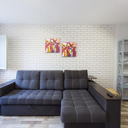 Loft Apartment Near Botanical Garden Kharkov Luaran gambar